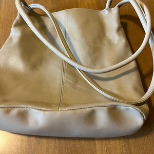 Woman’s handbag Giani Bernini